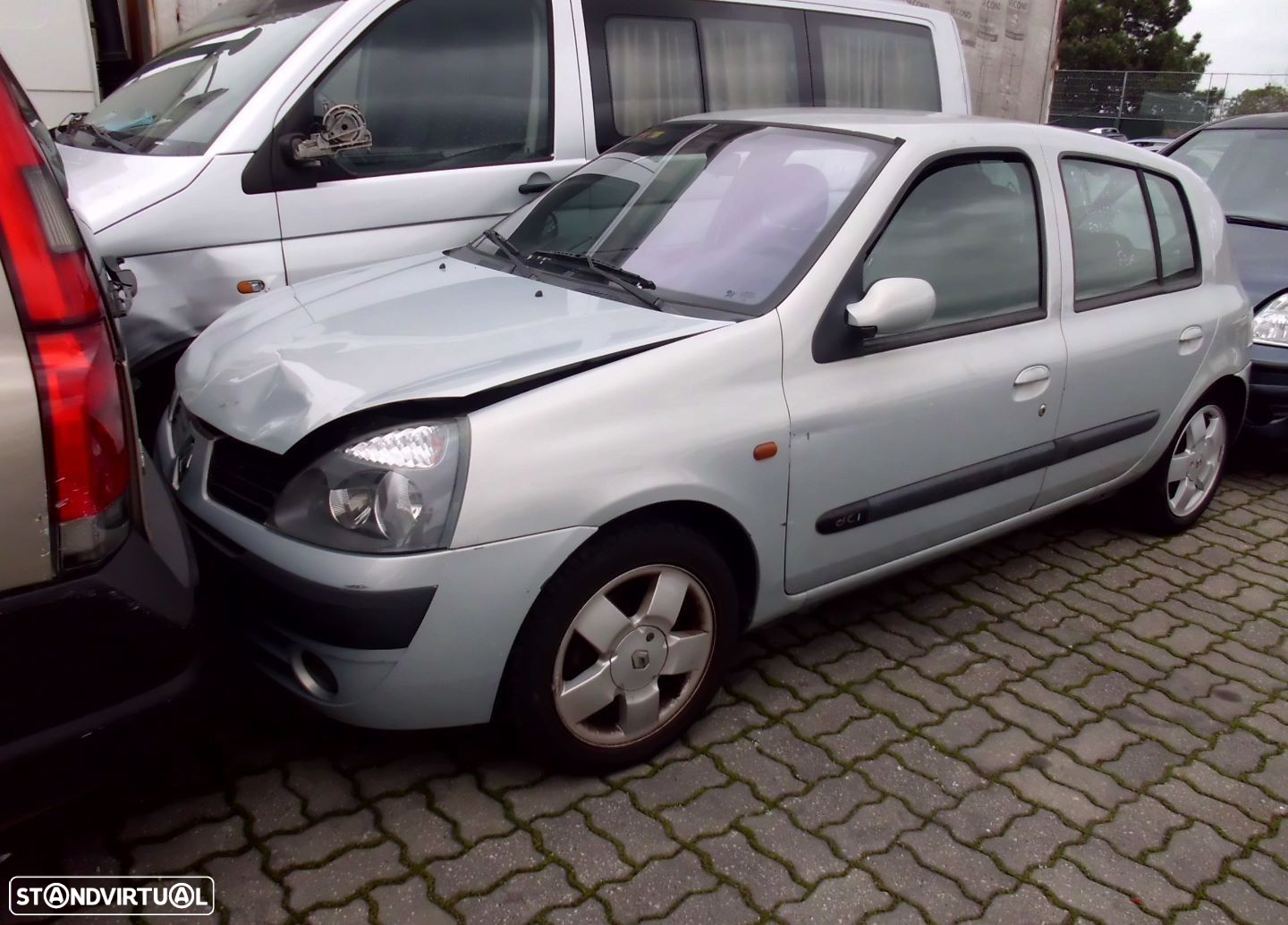 Peças Renault Clio II fase III - 22