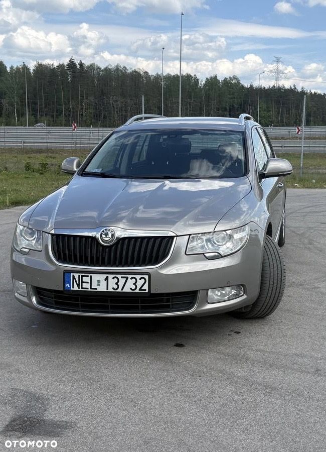 Skoda Superb 2.0 TDI Elegance - 1