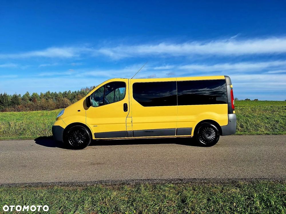 Opel Vivaro L2H1 2.9t - 4