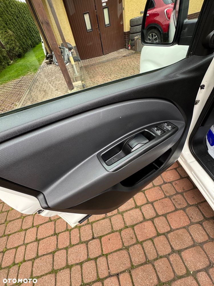 Fiat Doblo Maxi Dynamic - 11