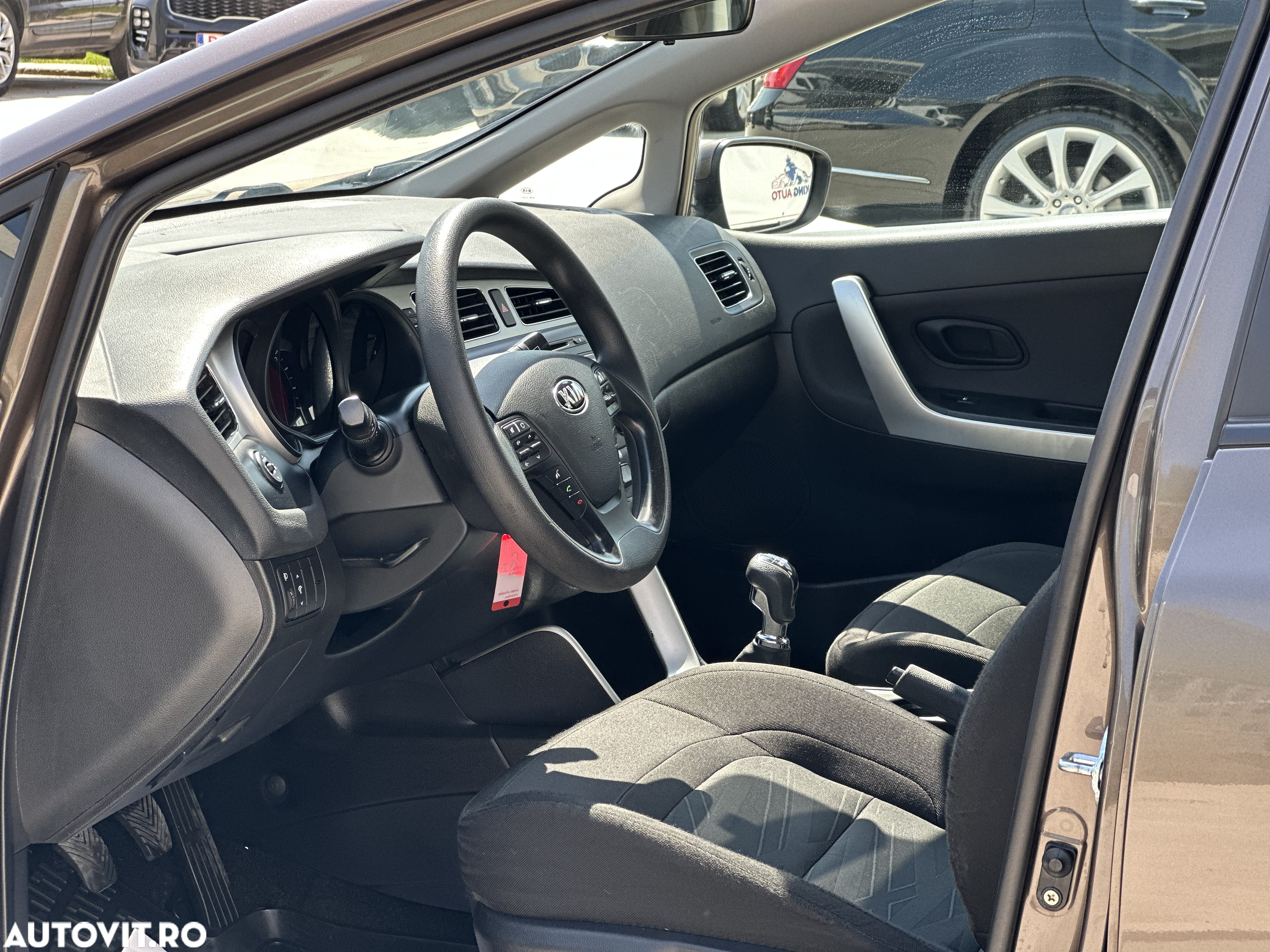 Kia Ceed 1.4 CRDi 90 ISG SW Spirit - 3