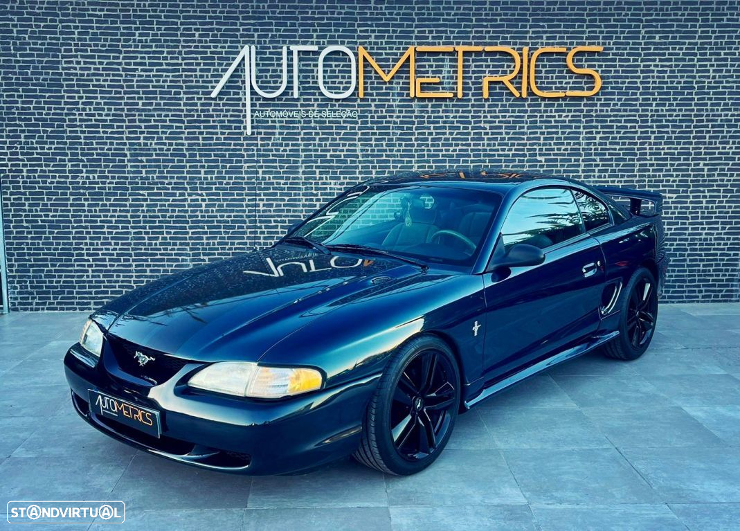Ford Mustang - 16