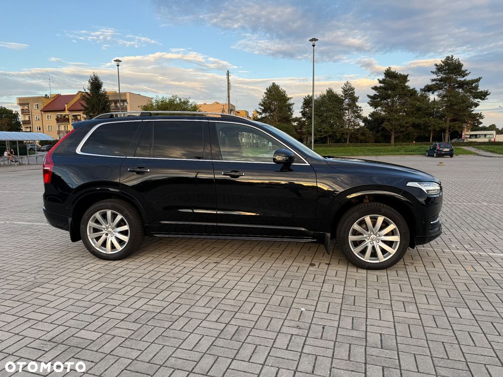Volvo XC 90 - 7