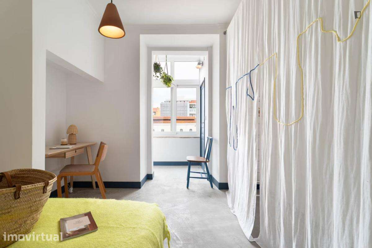 Quarto - localizado em Anjos Lisbon - Grande imagem: 2/13