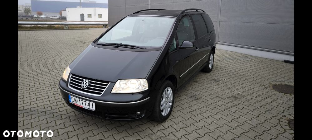 Volkswagen Sharan 2.0 TDI Trendline - 2