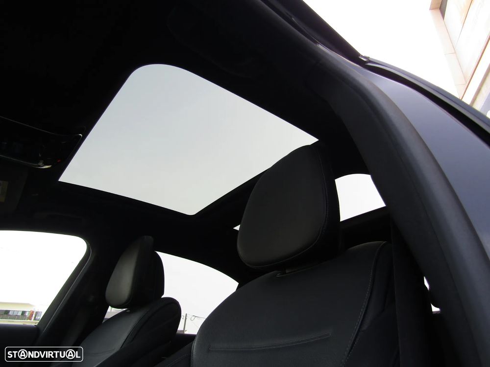 Mercedes-Benz C 300 d AMG Line - 14