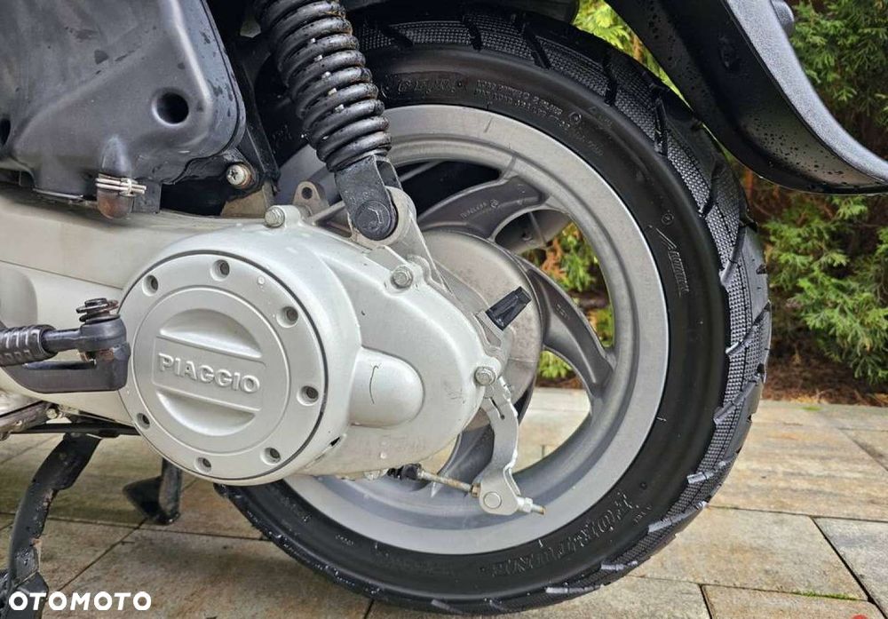 Piaggio FLY - 9
