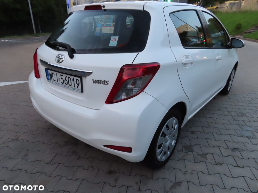 Toyota Yaris 1.4 D-4D Life - 6