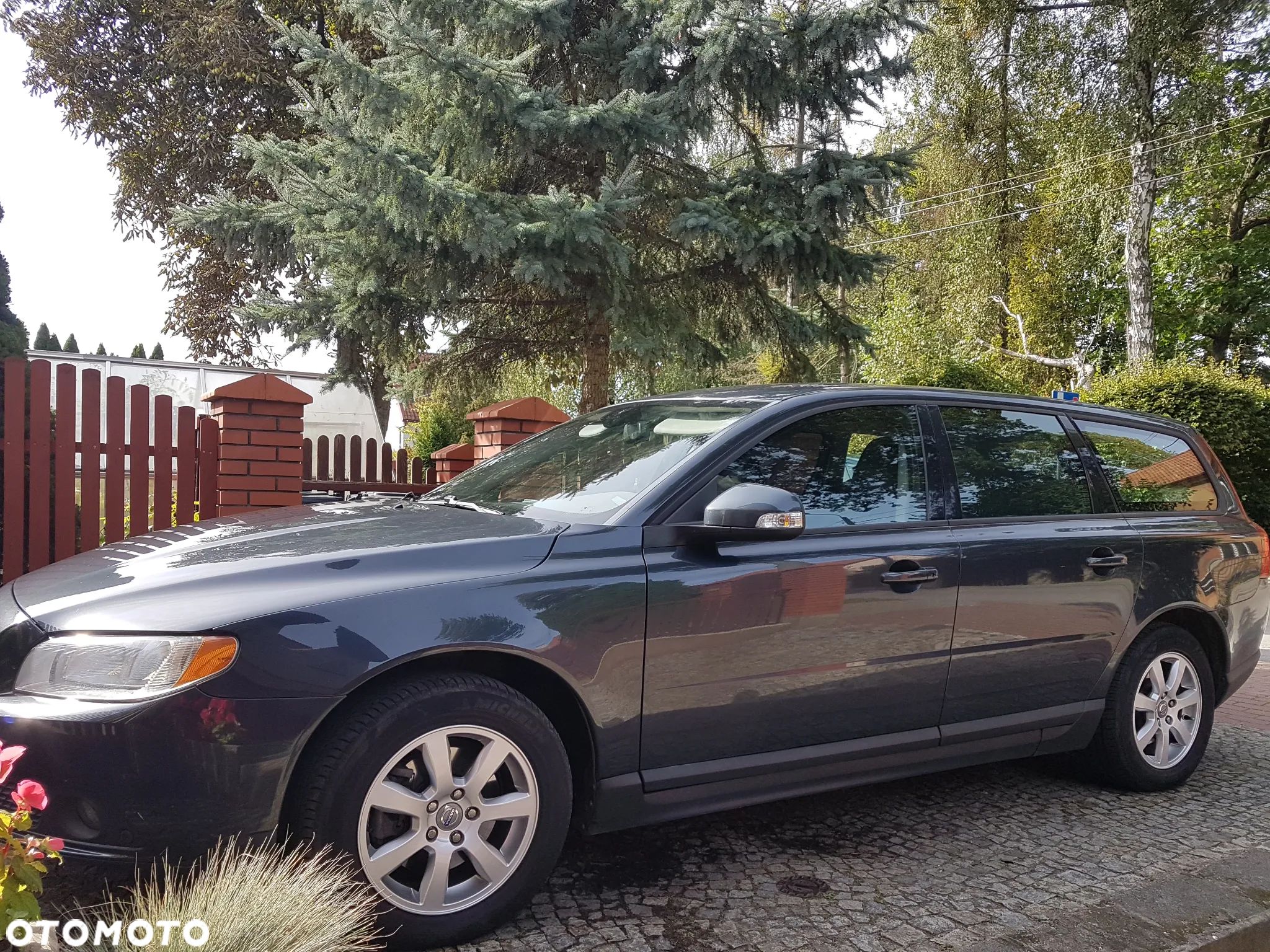 Volvo V70 - 1
