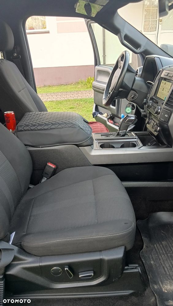 Ford F150 - 8