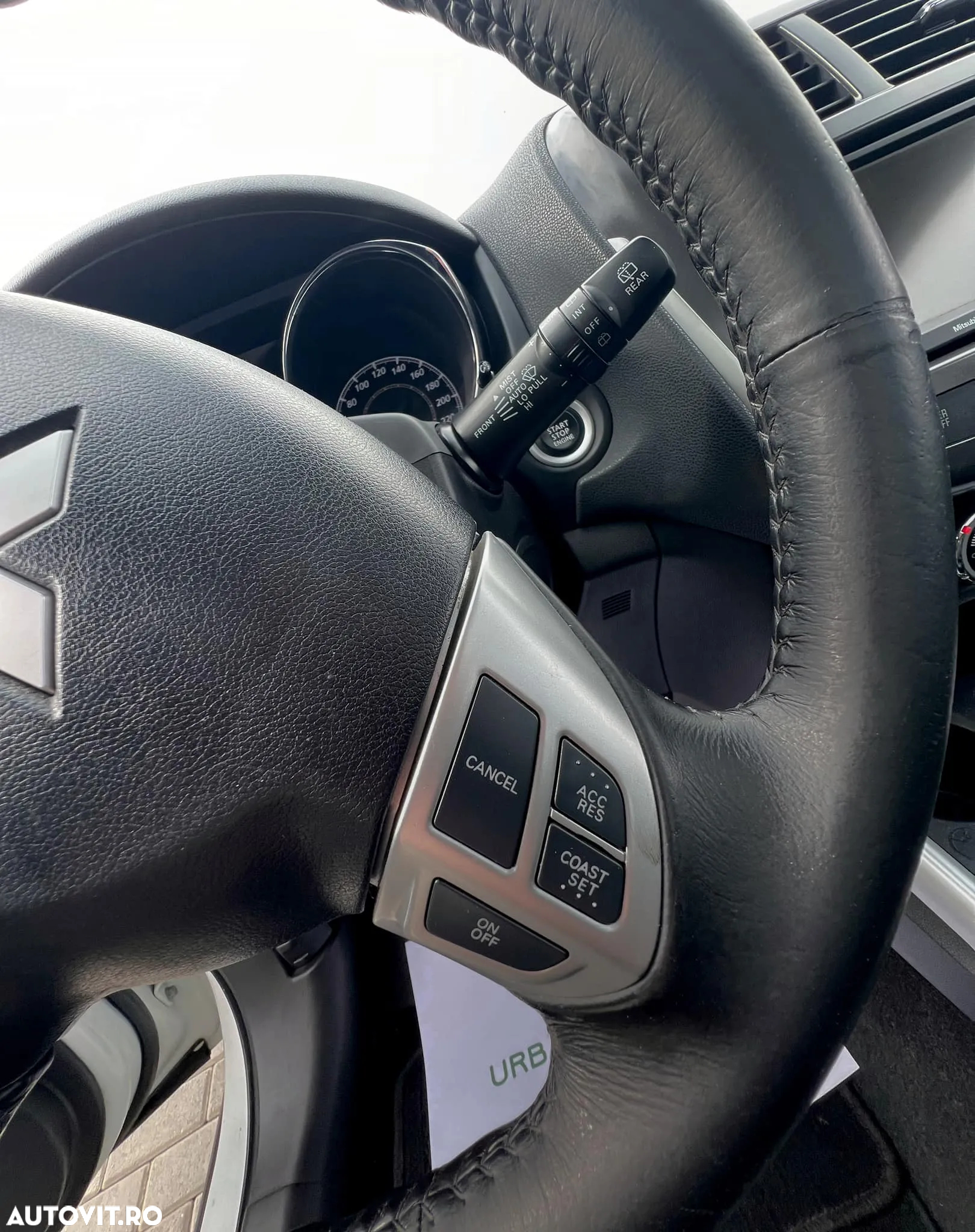 Mitsubishi ASX 1.8 DI-D 4WD Instyle - 14