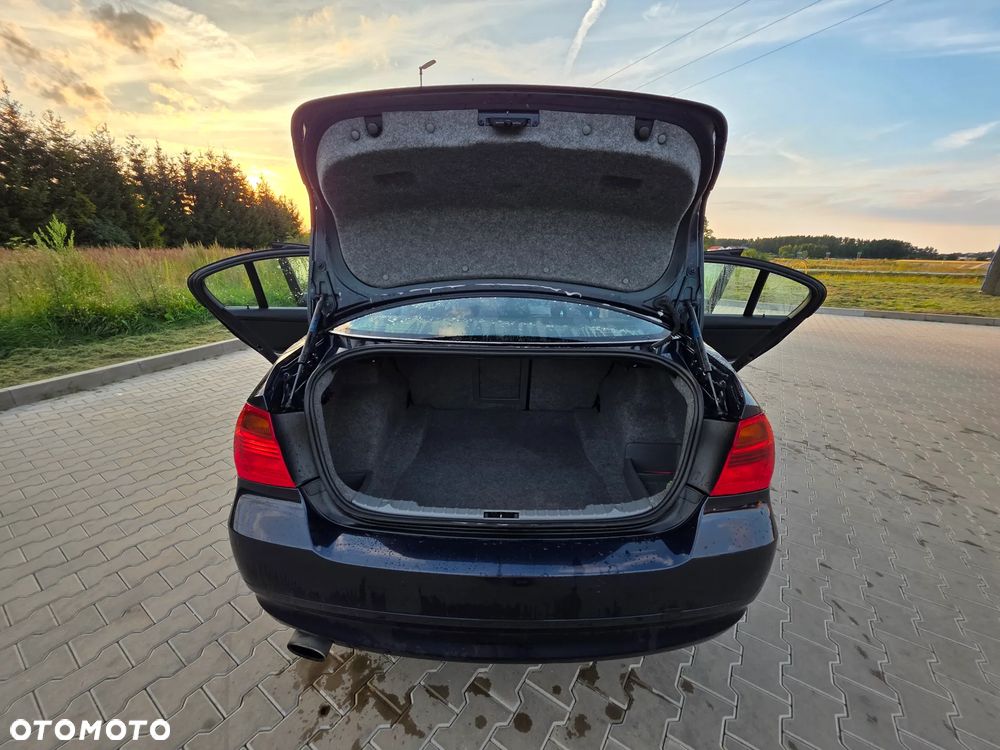 BMW Seria 3 320d - 7