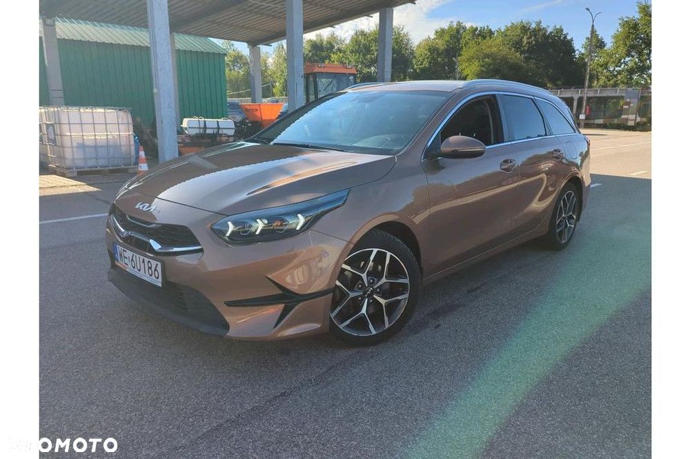 Kia Ceed - 1
