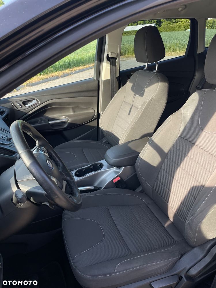 Ford Kuga 2.0 TDCi 4WD Trend - 10