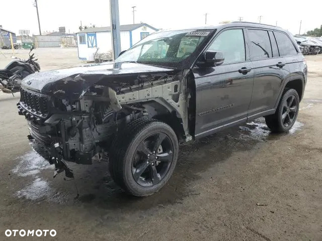 Jeep Grand Cherokee - 3