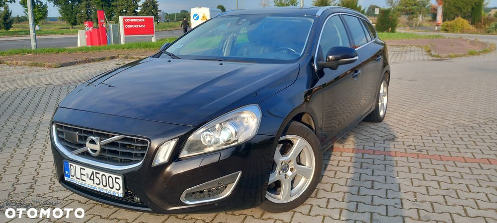 Volvo V60 D5 Geartronic Summum - 5