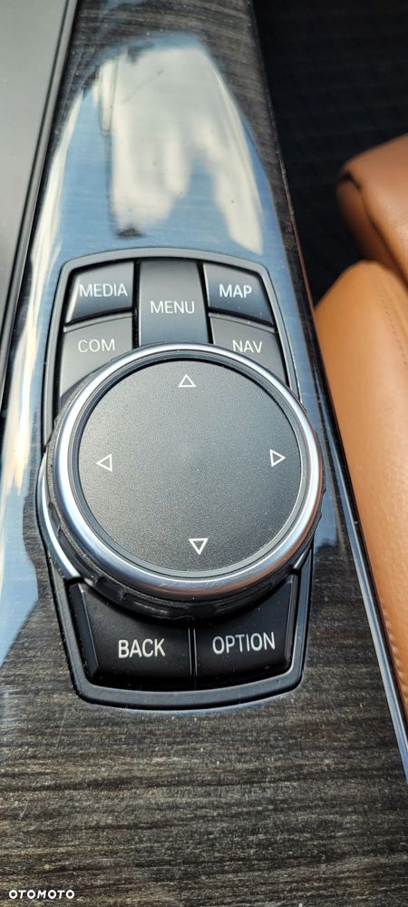 BMW Seria 3 320i GPF Luxury Line - 22