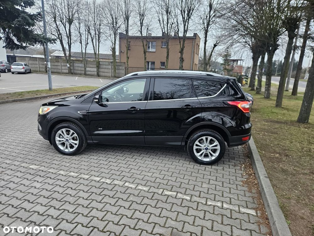 Ford Kuga - 3