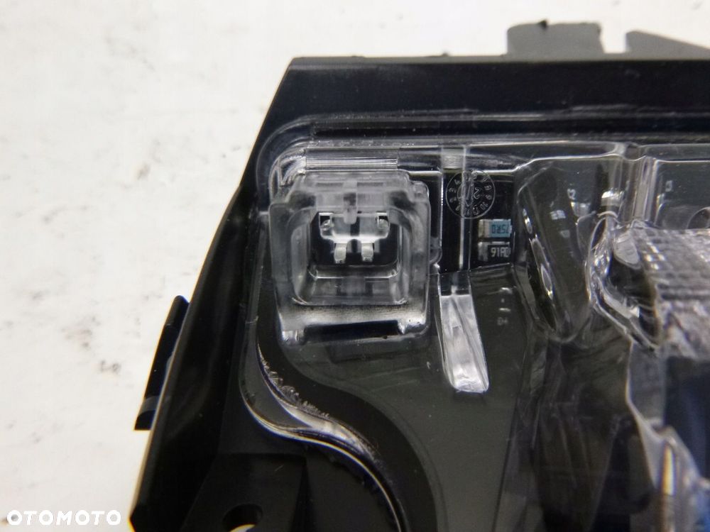 AUDI E-TRON E TRON KIERUNKOWSKAZ LUSTERKA PRAWY LEWY ORYGINAŁ - 6