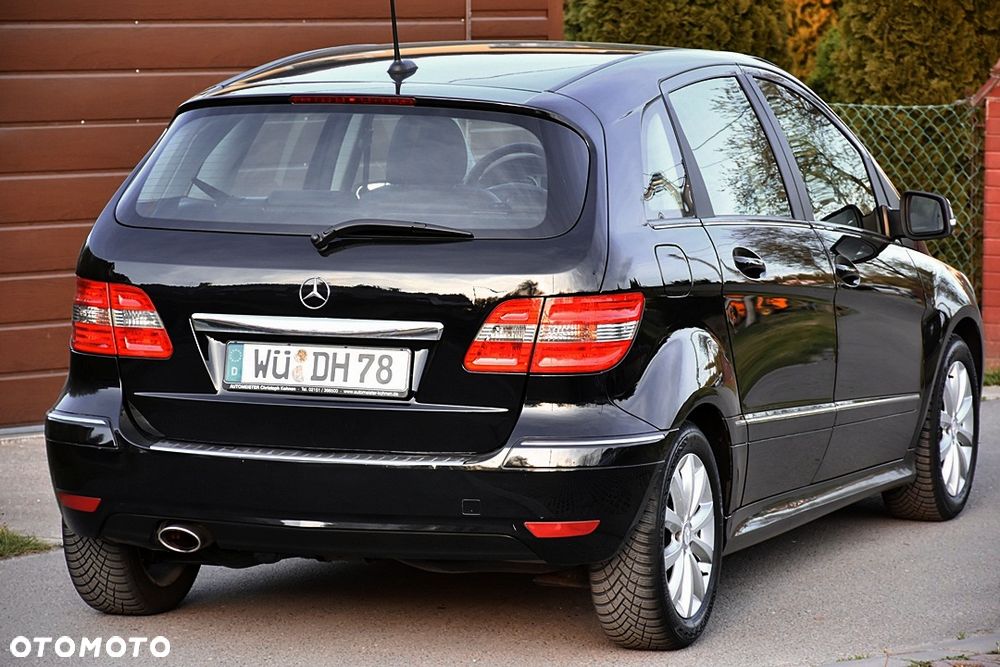 Mercedes-Benz Klasa B 180 BlueEFFICIENCY SPORT EDITION - 4