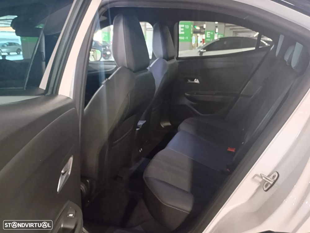 Opel Mokka 1.2 Hybrid GS eDCT - 10