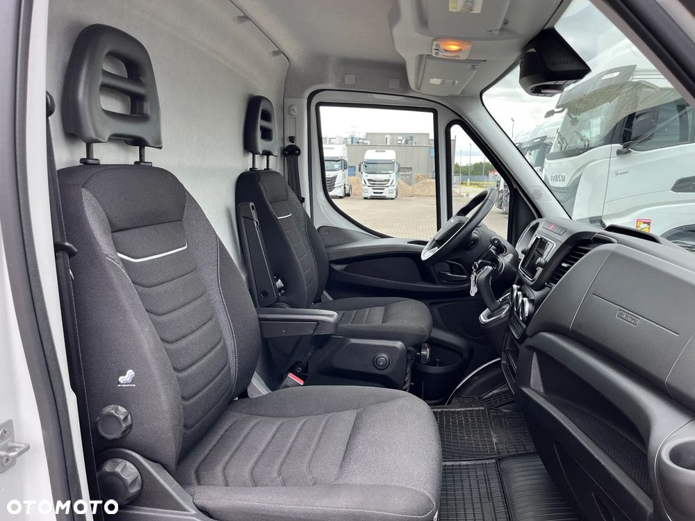 Iveco eDaily 35S14EP Furgon  (MY2022) - 10