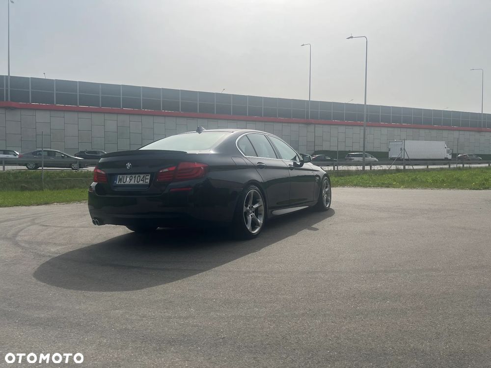 BMW Seria 5 525d - 3