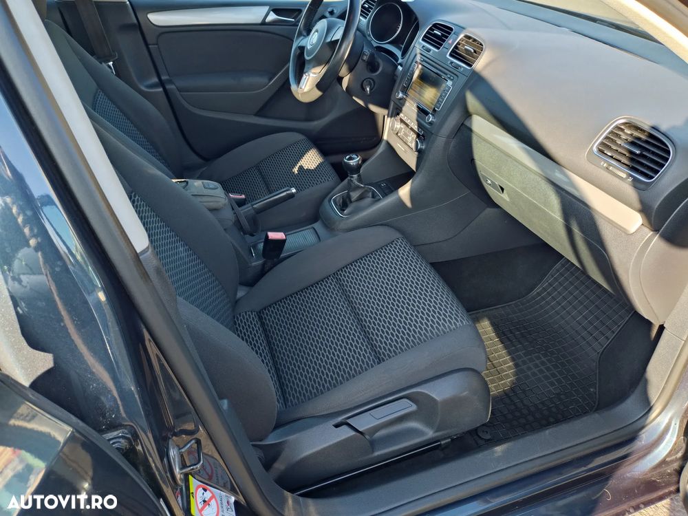 Volkswagen Golf 1.6 TDI BlueMotion Technology DPF Trendline - 4