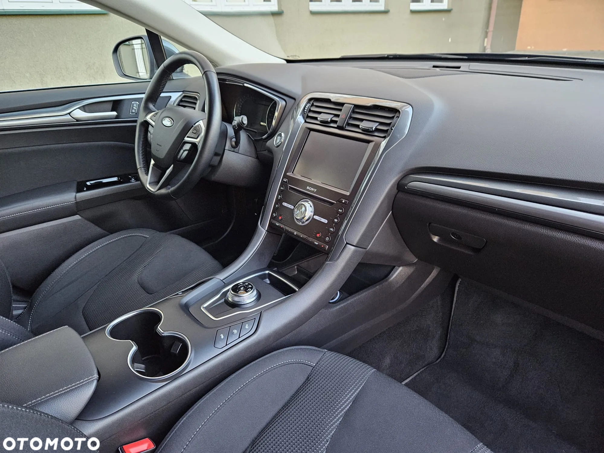 Ford Mondeo Turnier 2.0 EcoBlue Titanium - 14