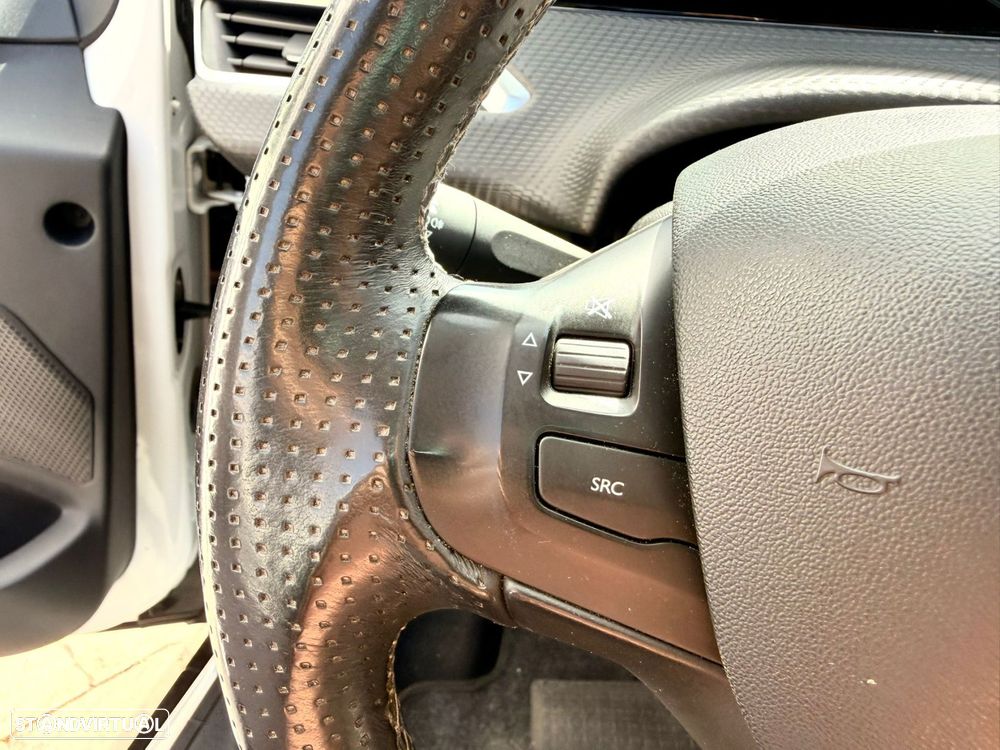 Peugeot 2008 1.2 PureTech Crossway - 35