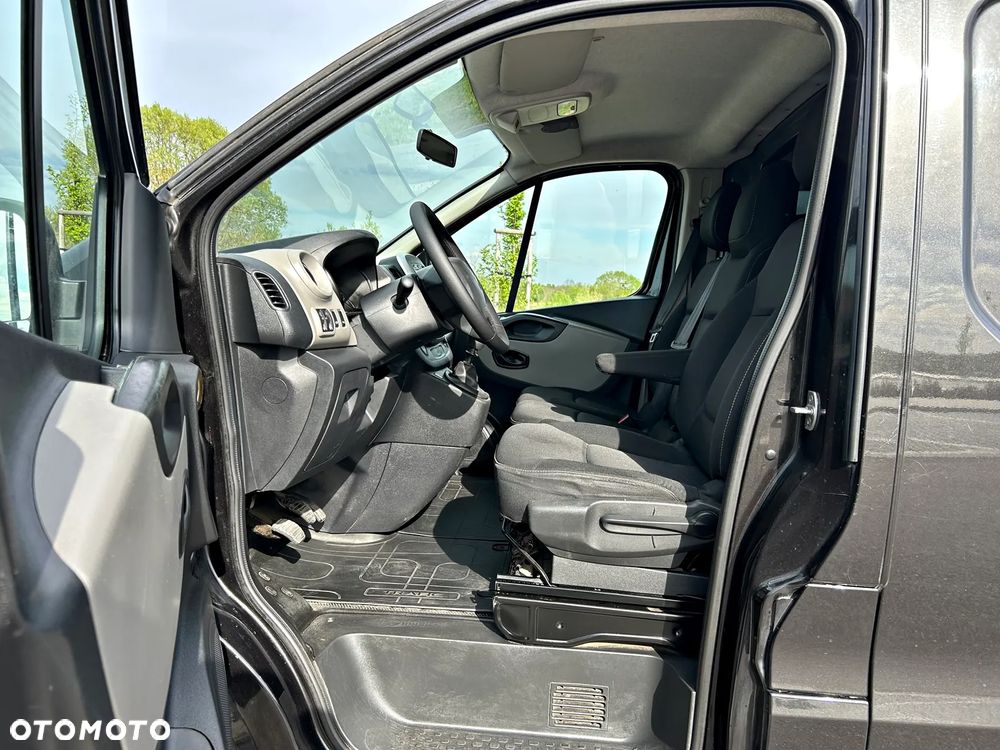 Renault Trafic - 11