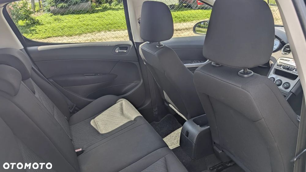 Peugeot 308 - 9