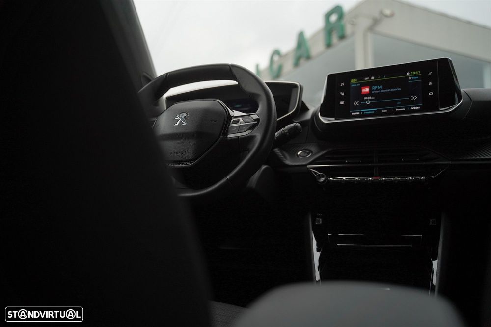 Peugeot e-2008 50 kWh Allure Pack - 17