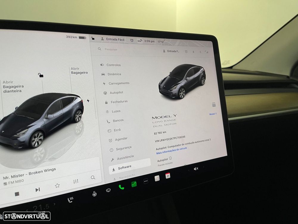 Tesla Model Y Long Range Dual Motor AWD - 24