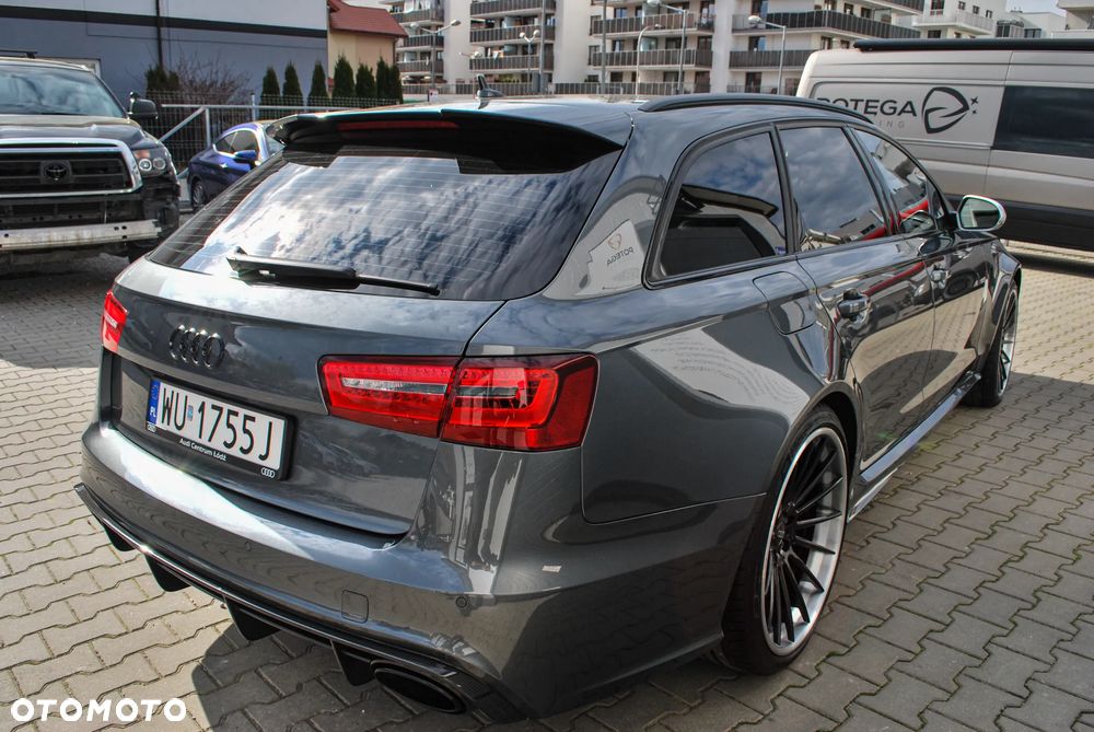Audi RS6 Avant - 4