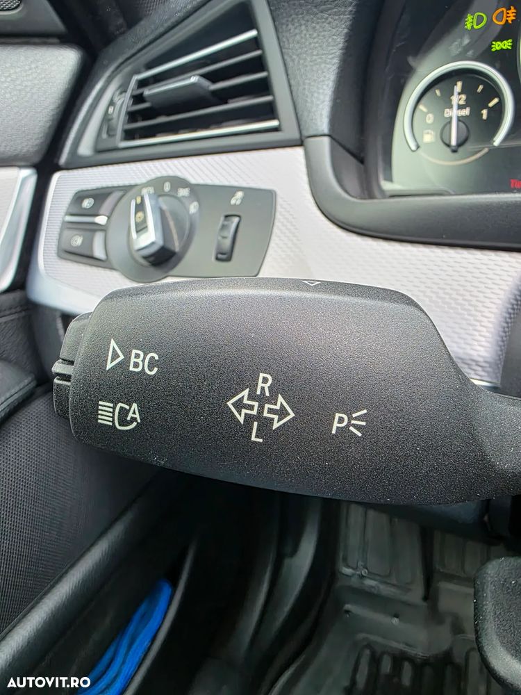 BMW Seria 5 525d xDrive AT - 16