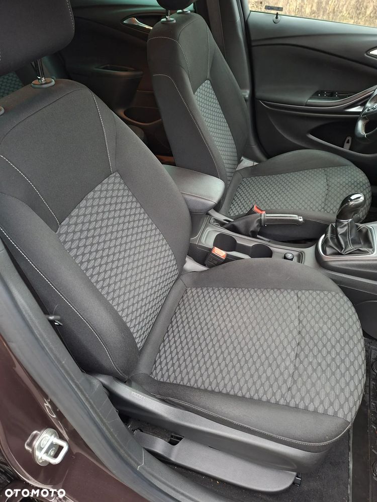 Opel Astra - 19
