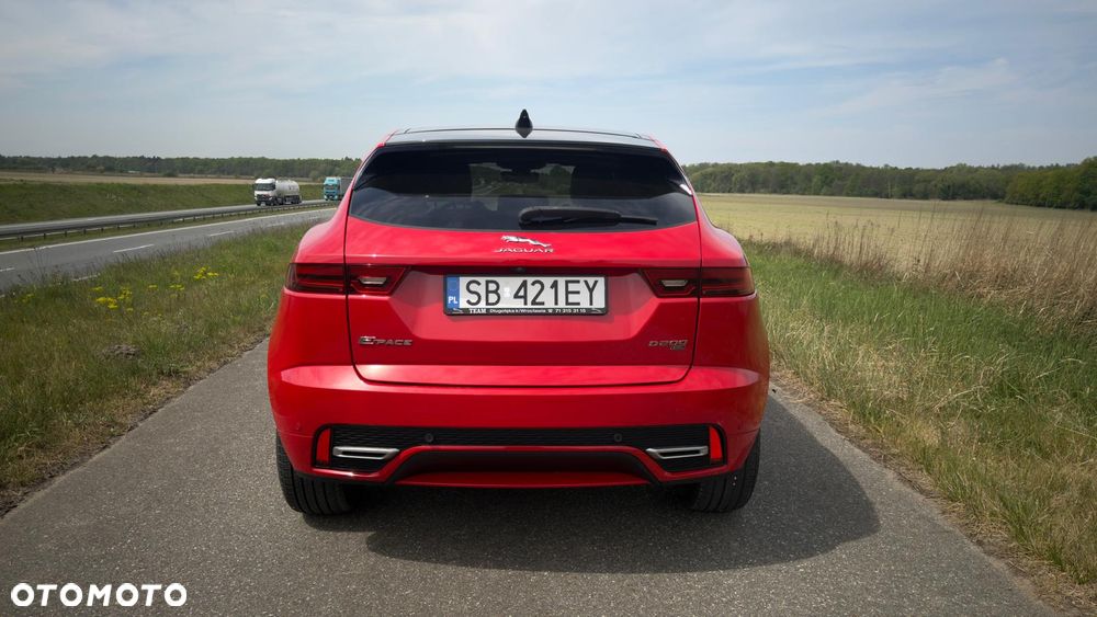 Jaguar E-Pace 2.0 D200 mHEV AWD R-Dynamic SE - 8