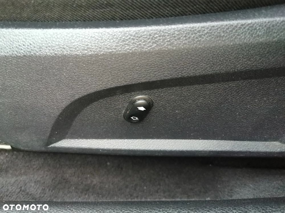 Ford Mondeo 1.8 Viva - 28