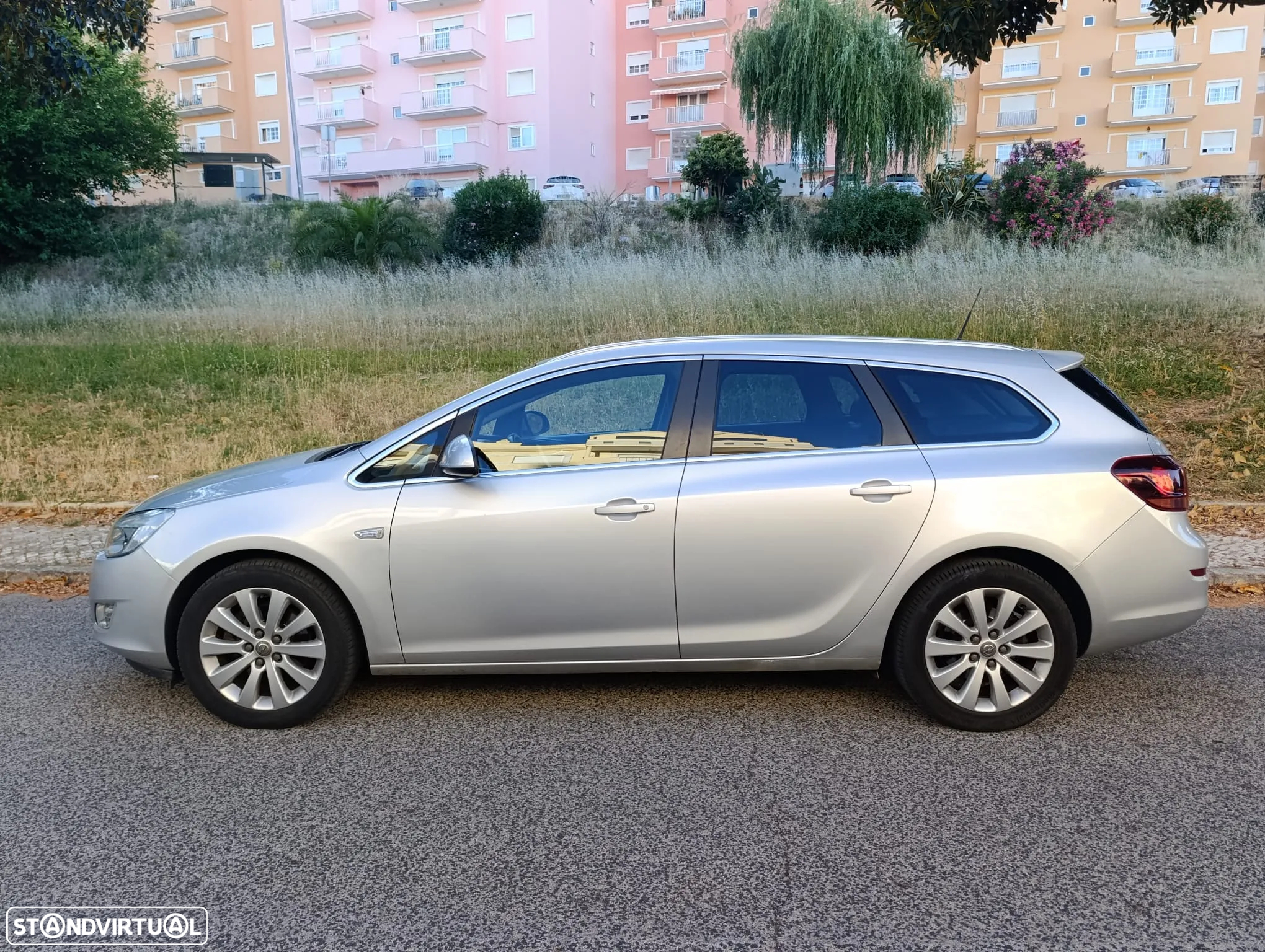 Opel Astra Sports Tourer 1.7 CDTi Enjoy - 10