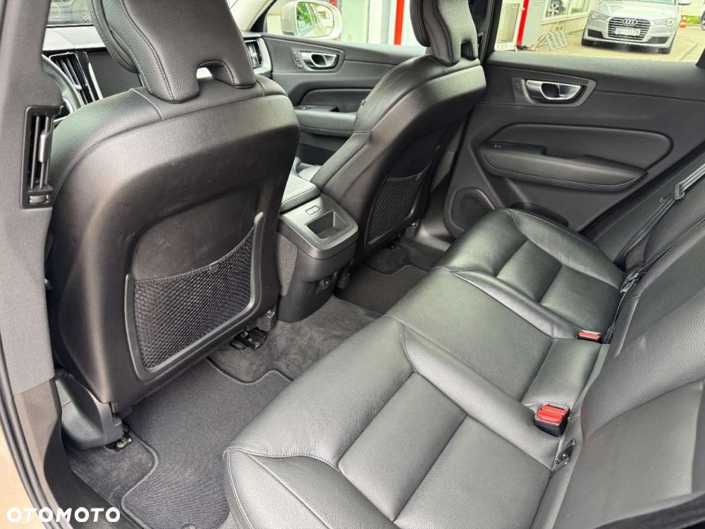 Volvo XC 60 - 20