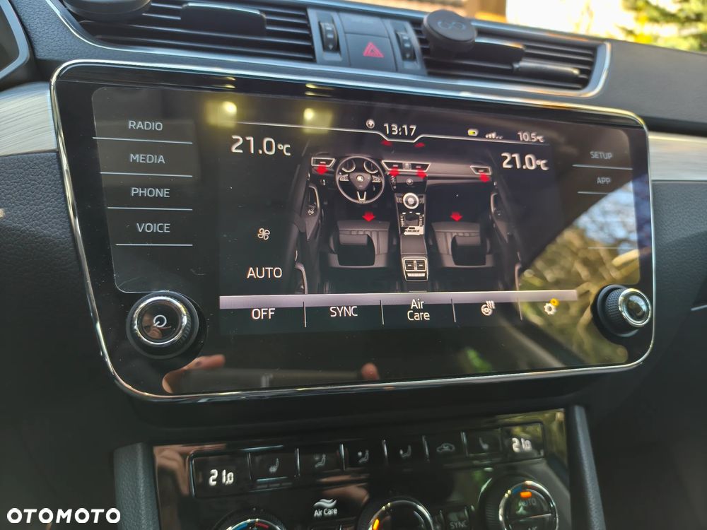 Skoda Superb ver-2-0-tdi-ambition - 24