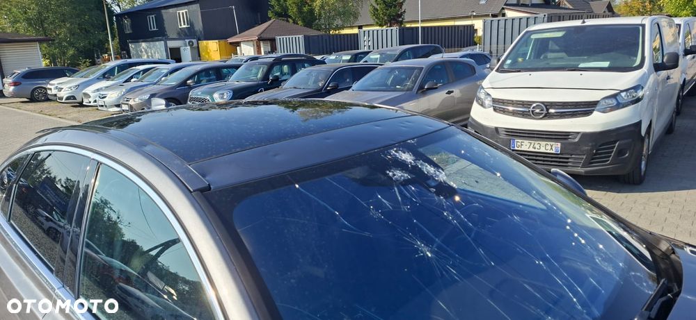 Jaguar XF 30d Prestige - 27