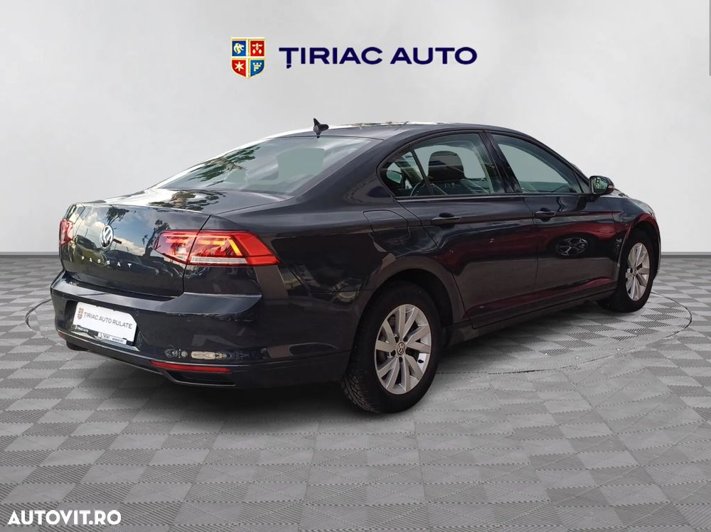 Volkswagen Passat 1.5 TSI ACT Trendline - 5