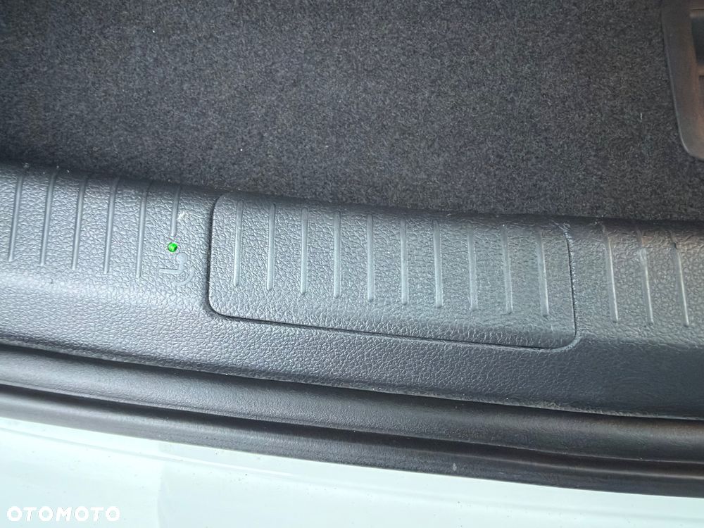 Volkswagen Golf 1.2 TSI BMT Trendline EU6 - 12