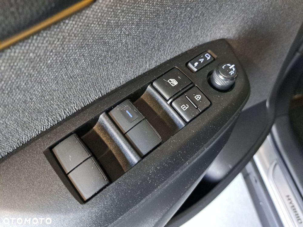 Toyota Yaris Cross Hybrid 1.5 Adventure 4x4 - 29