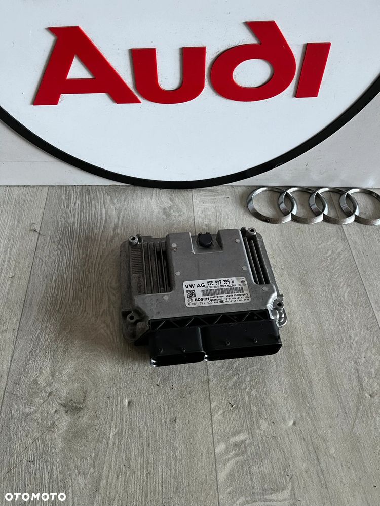 STEROWNIK KOMPUTER SILNIKA 05E907309 H SOFT 0261S21433 - 1