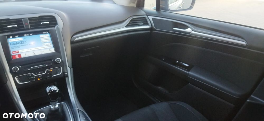 Ford Mondeo - 12