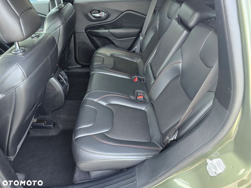 Jeep Cherokee 3.2 V6 Pentastar Active Drive Lock Autom Trailhawk - 12