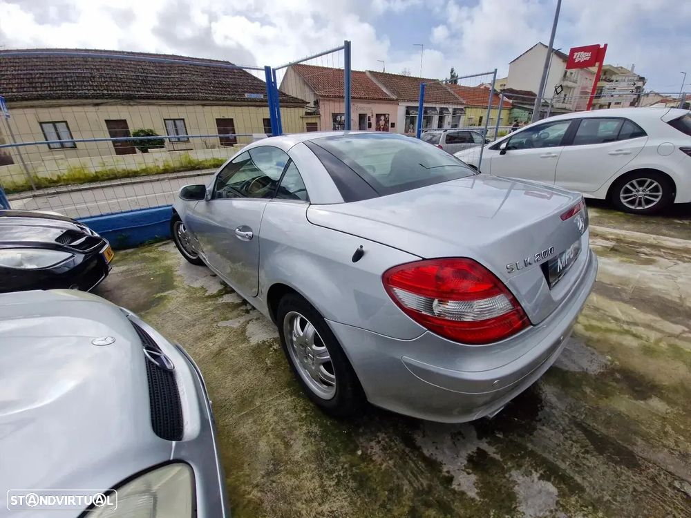 Mercedes-Benz SLK 200 - 6